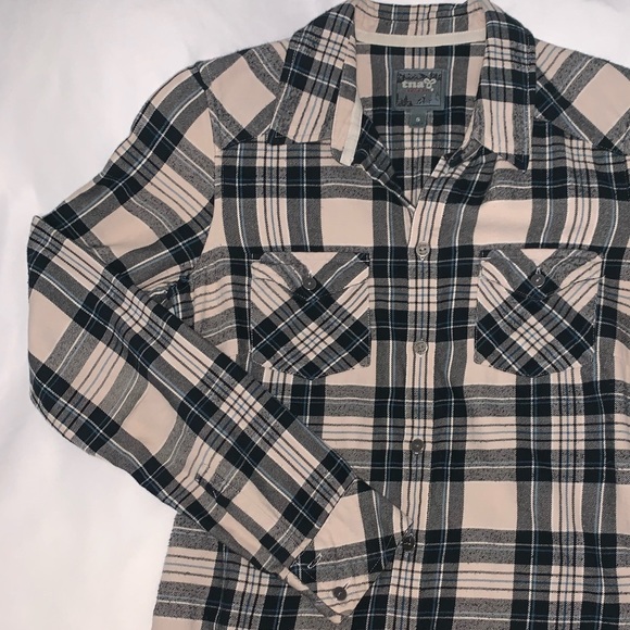 Aritzia Plaid Long Sleeve Button Down - Picture 1 of 4